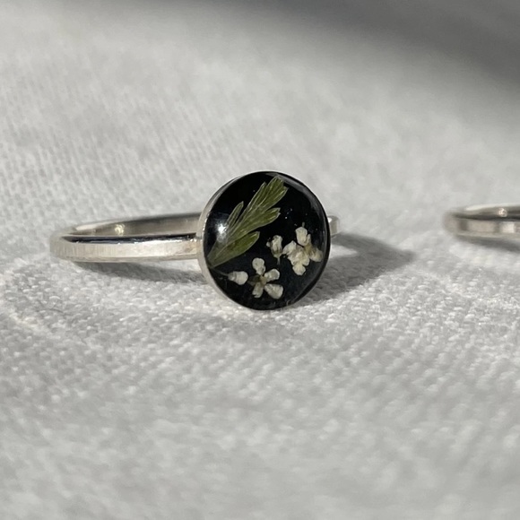 Hand Crafted Jewelry - 925 Sterling Silver Botanical Ring